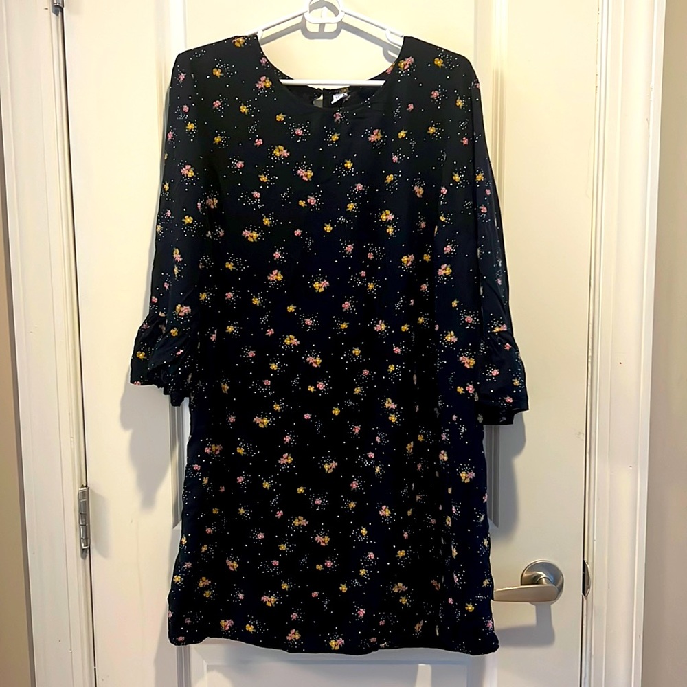 Long Sleeve XL Old Navy Dress, Black, yellow/pink floral pattern, flowy sleeves